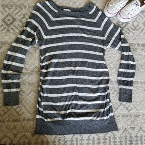 Lightweight Liz Lange maternity tunic Sz XXL